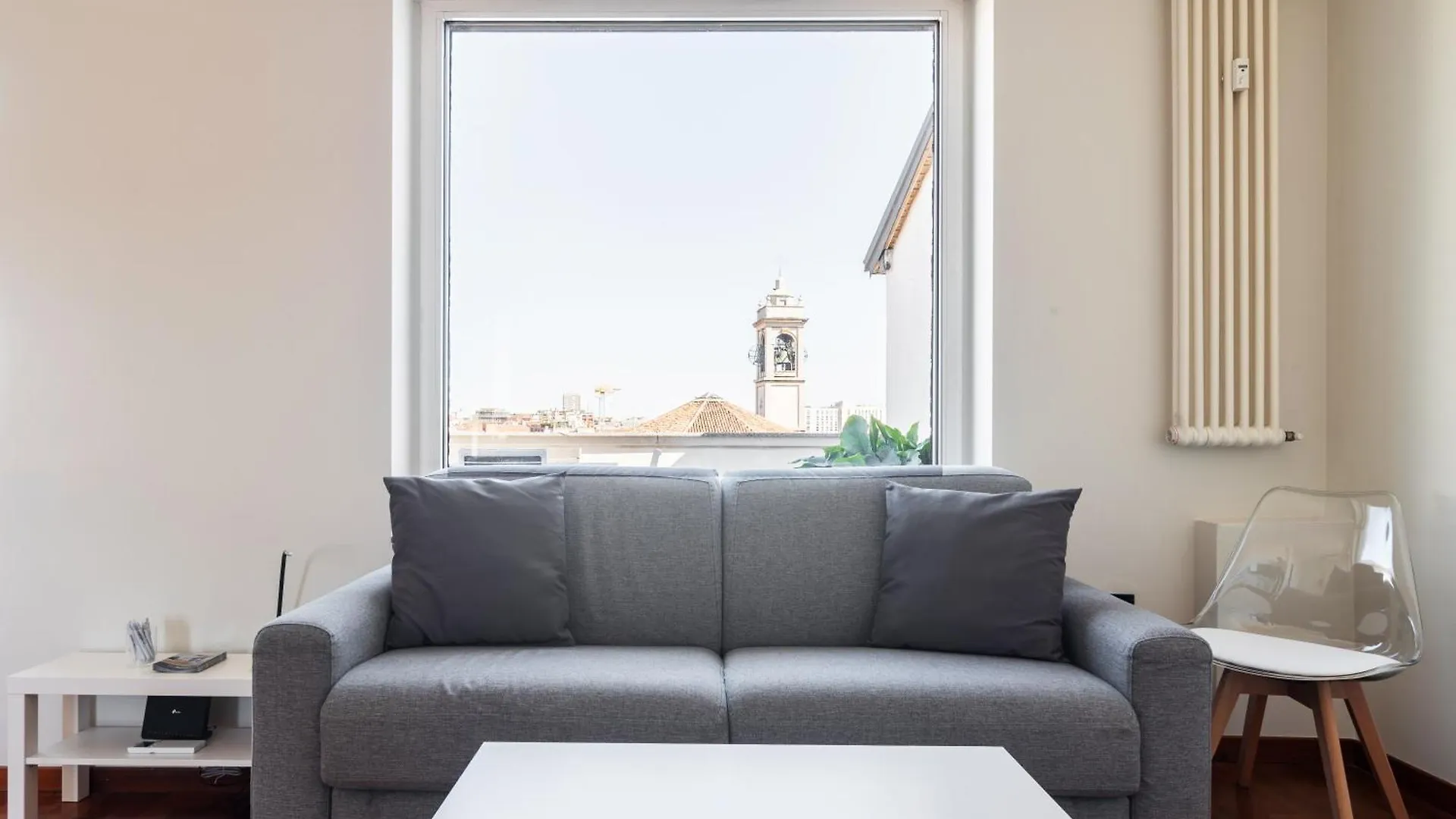 Easyhomes - Navigli Terrace Milan Apartment